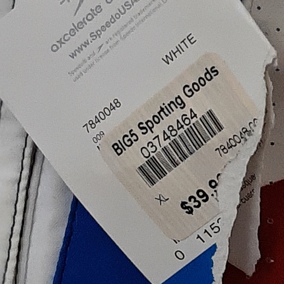 NWT SPEEDO SWIM TRUNKS - Picture 5 of 6